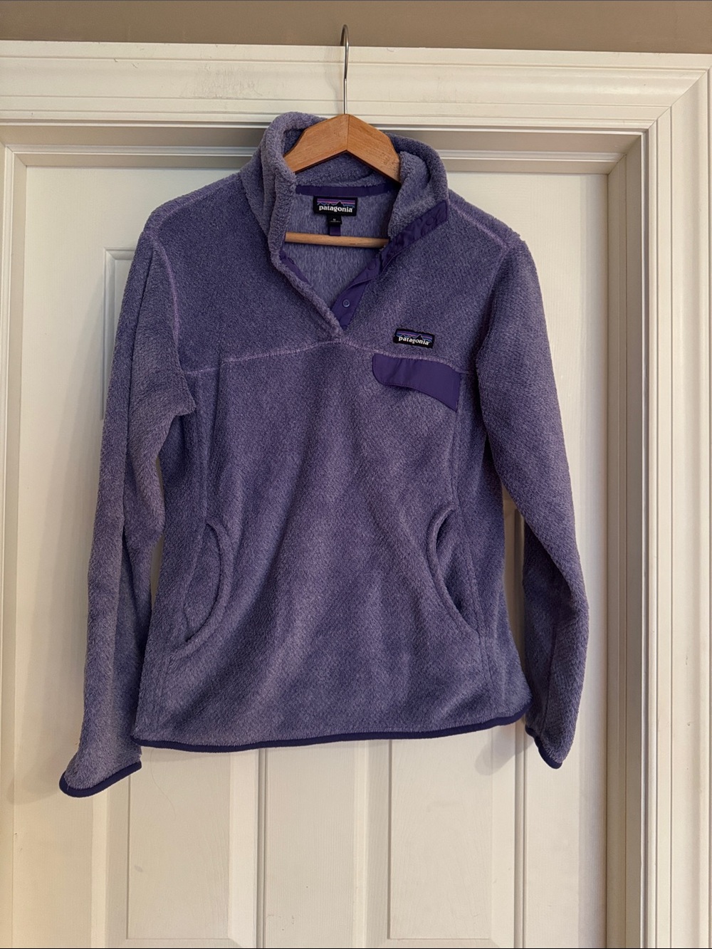 Patagonia Women's Lavender Plush Snap-T Fleece Pullover